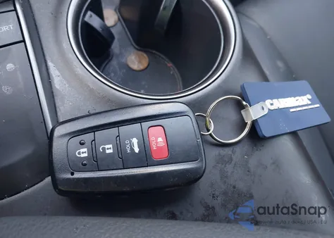 2022 Toyota Camry Se z USA, uszkodzony, nr VIN 4T1T11AK4NU673773